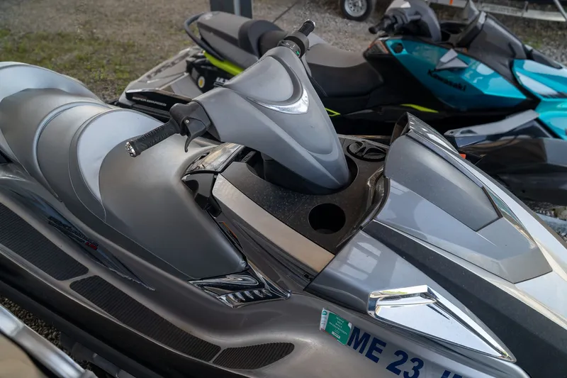 Slide: The Image of Yamaha FX CRUISER 2011 - 7