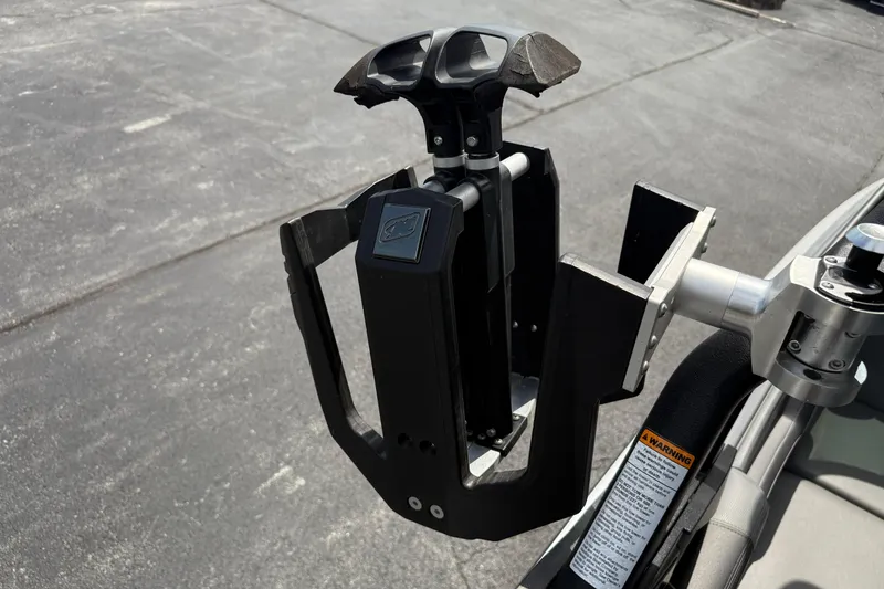 Slide: The Image of 2018 Nautique Super Air Nautique G23 wakeboard rack, close-up view. - 31