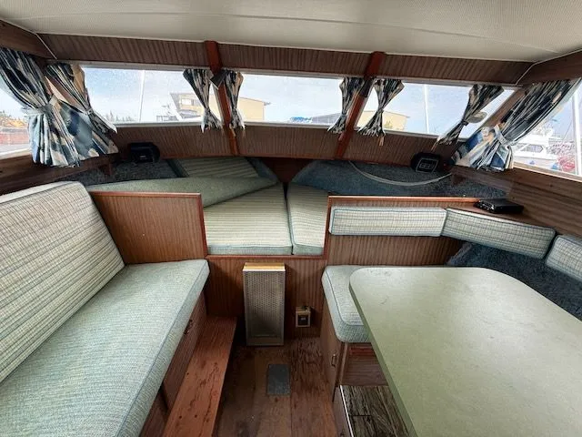 Slide: The Image of Tollycraft 30 1972 - 24