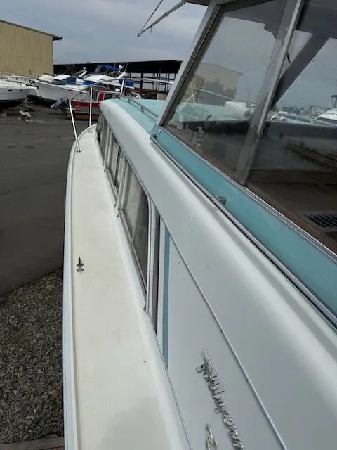 Slide: The Image of Tollycraft 30 1972 - 36