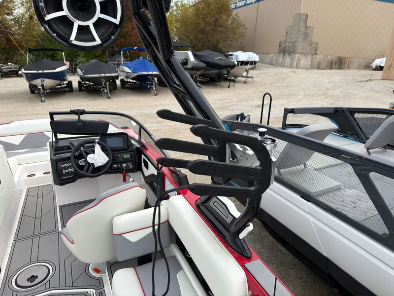 Slide: The Image of Moomba Kaiyen 2021 - 8