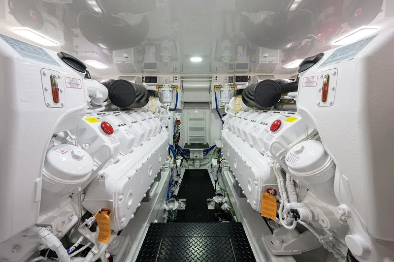 Slide: The Image of Viking 54 TROUBLE FREE - Engine Room - 27