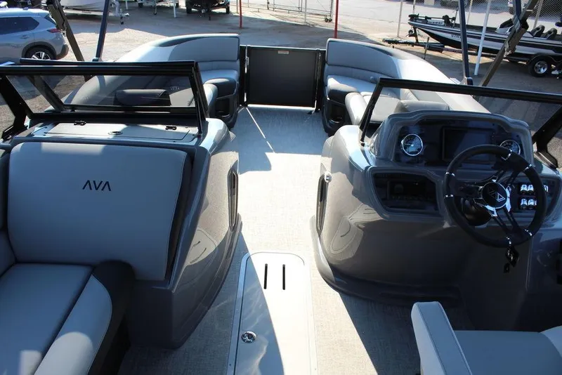 Slide: The Image of 2026 Avalon LSZ Versatile Rear Bench Windshield 27 FT interior with modern dashboard and seating. - 14