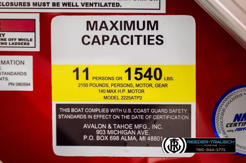 Slide: The Image of Maximum capacity label for Avalon LSZ QLS 2026 boat, 11 persons or 1540 lbs. - 56