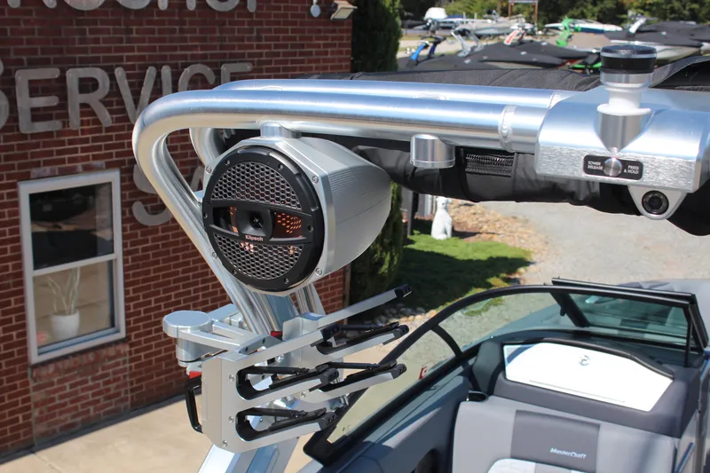 Slide: The Image of 2023 MasterCraft X24 boat with Klipsch speaker and wakeboard rack. - 19