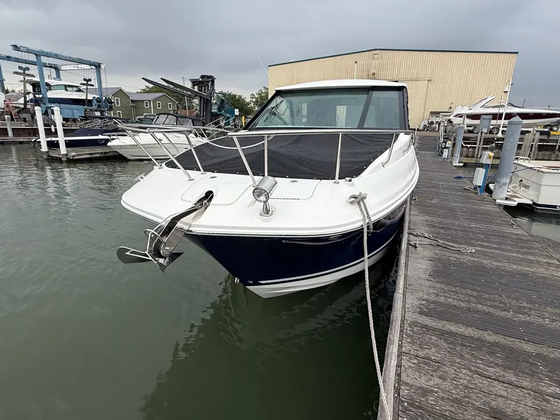 Slide: The Image of Sea Ray Sundancer 320 Outboard 2026 - 2