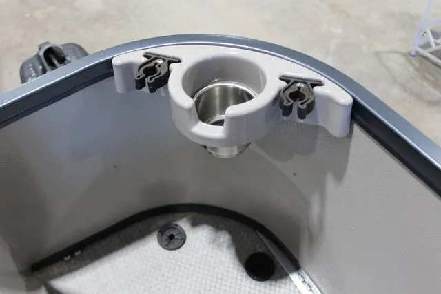 Slide: The Image of Premier 240 Alante RF 2021 - 37