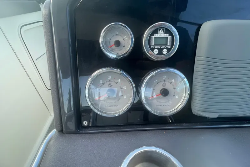 Slide: The Image of Dashboard of 2016 Formula 310 Bowrider with gauges and chain counter. - 39