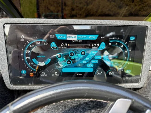 Slide: The Image of Malibu Wakesetter 23 LSV 2015 - 18