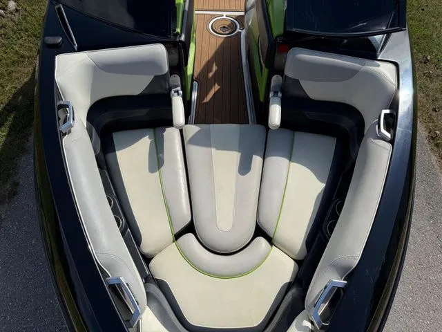 Slide: The Image of Malibu Wakesetter 23 LSV 2015 - 22