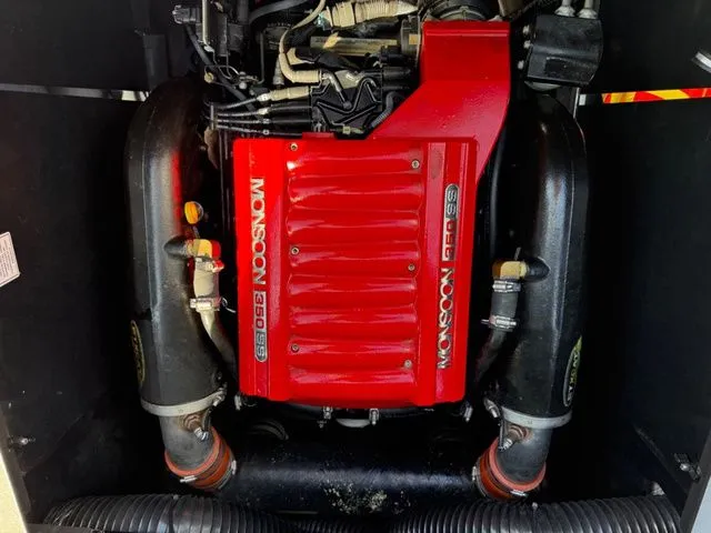 Slide: The Image of Malibu Wakesetter 23 LSV 2015 - 24