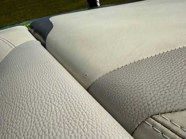 Slide: The Image of Malibu Wakesetter 23 LSV 2015 - 27