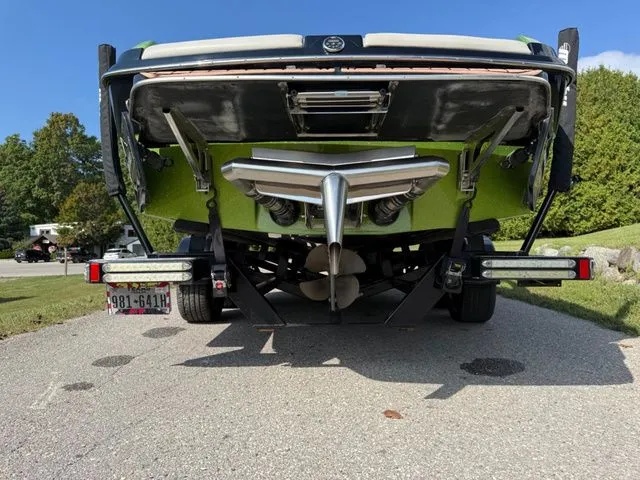 Slide: The Image of Malibu Wakesetter 23 LSV 2015 - 4