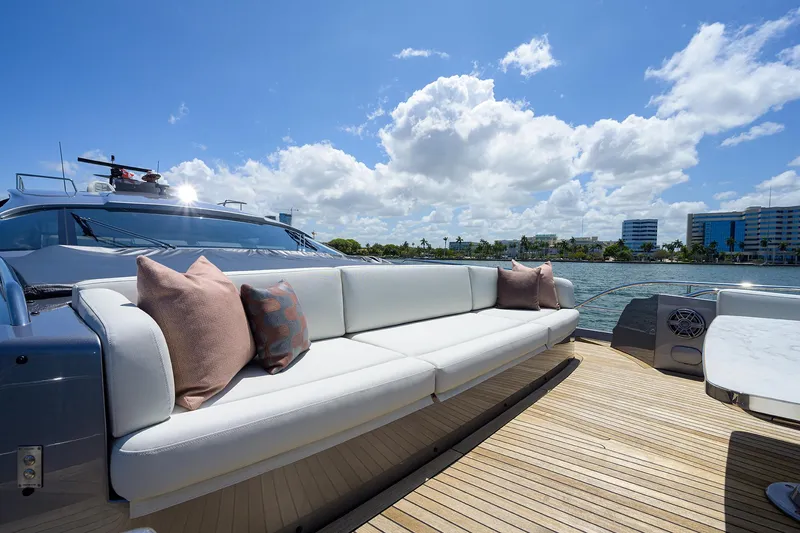 Slide: The Image of Top view of 2022 Pershing 9X yacht cruising on the ocean. - 12