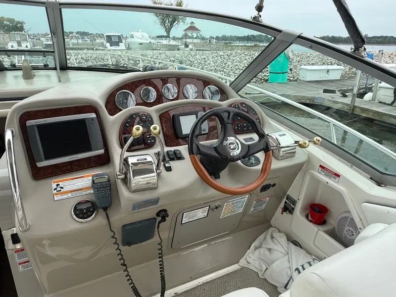 Slide: The Image of Sea Ray Sundancer 320 2007 - 11