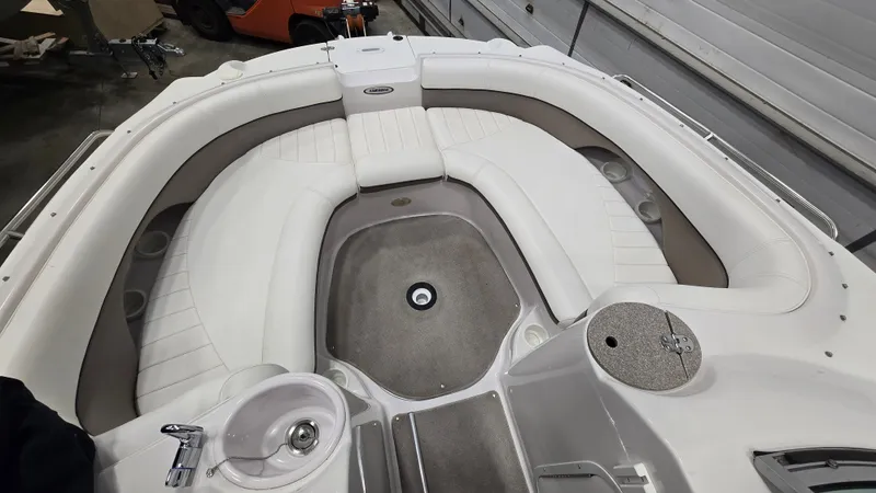 Slide: The Image of Four Winns 214 FS 2004 - 7