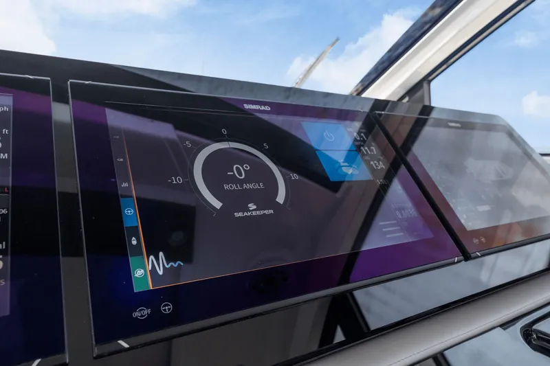 Slide: The Image of Cruisers 50 GLS 2026 - 102