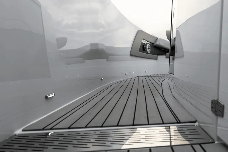 Slide: The Image of Cruisers 50 GLS 2026 - 128