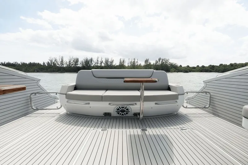 Slide: The Image of Cruisers 50 GLS 2026 - 50