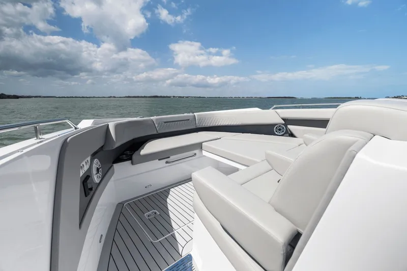 Slide: The Image of Cruisers 50 GLS 2026 - 66