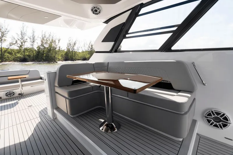 Slide: The Image of Cruisers 50 GLS 2026 - 89