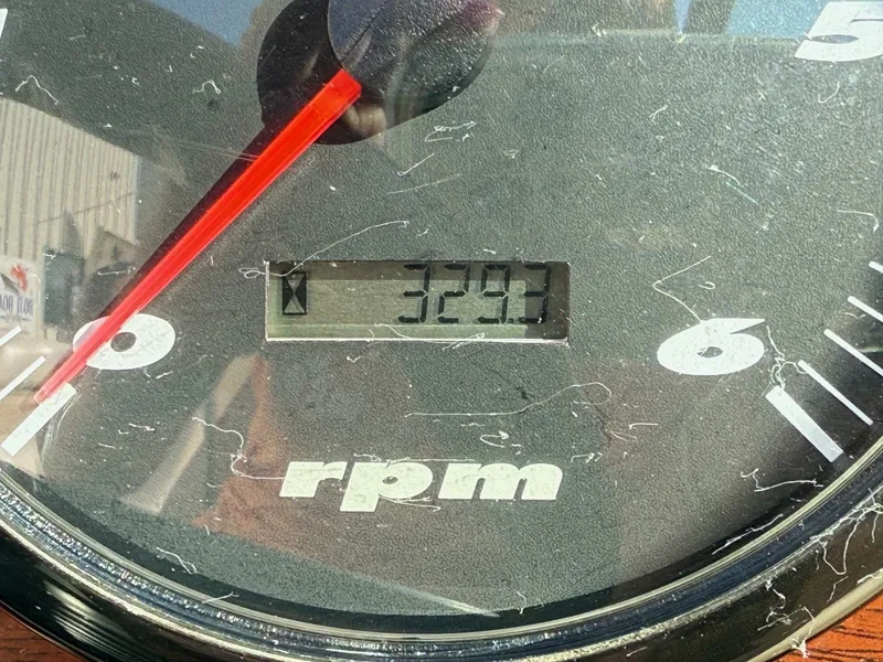 Slide: The Image of Malibu Escape Lsv 2000 - 16