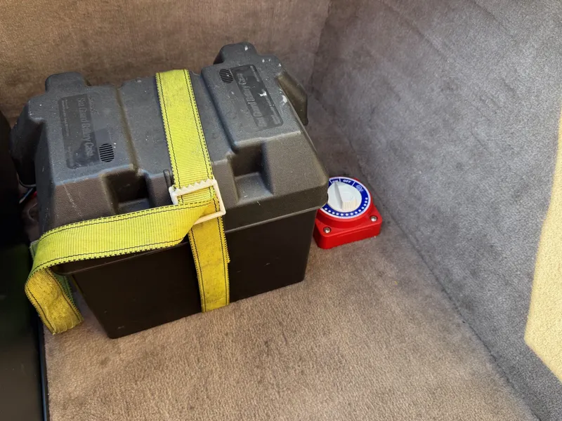 Slide: The Image of Malibu Escape Lsv 2000 - 25