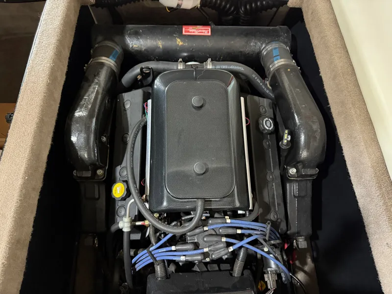 Slide: The Image of Malibu Escape Lsv 2000 - 26