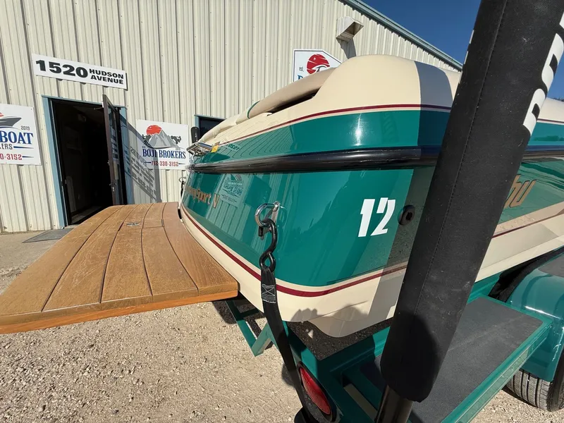 Slide: The Image of Malibu Escape Lsv 2000 - 30