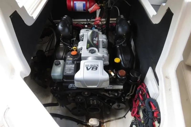 Slide: The Image of Engine compartment of a 2016 Sea Ray 280 SLX with a V8 engine. - 10