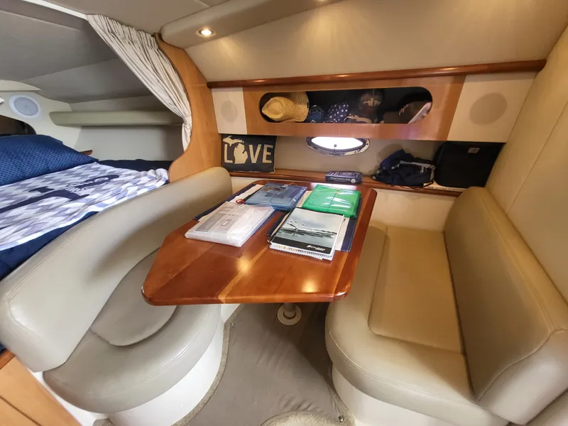 Slide: The Image of Cruisers 310 EXPRESS 2007 - 17