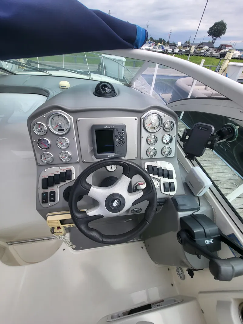 Slide: The Image of Cruisers 310 EXPRESS 2007 - 10