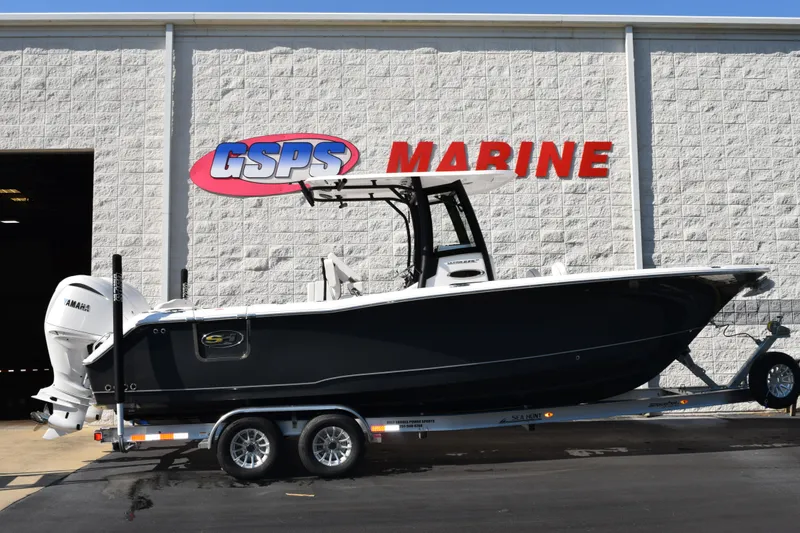 The Image of 2026 Sea Hunt Ultra 275 SE boat on trailer at GSPS Marine dealership. - 1