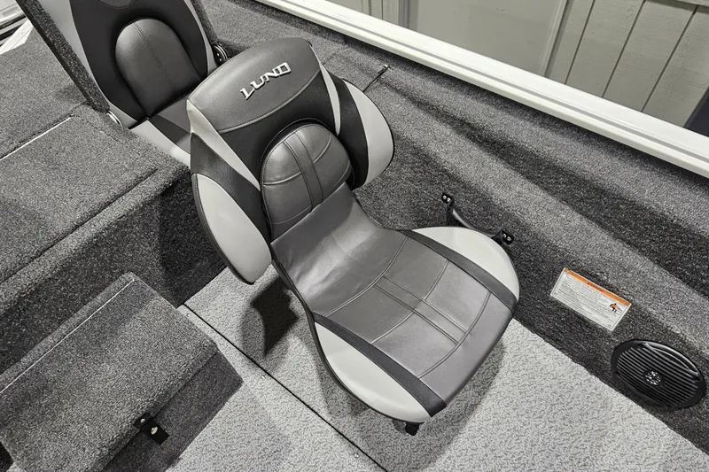 Slide: The Image of 2026 Lund 1875 Renegade boat seat, gray and black design, comfortable and stylish. - 10