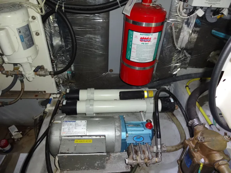 Slide: The Image of Meridian 459 Motoryacht 2005 - 141