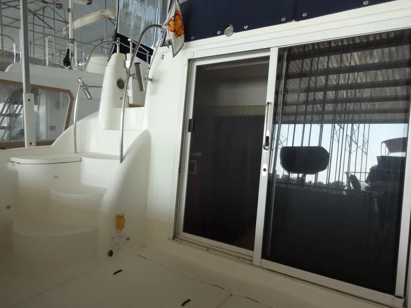 Slide: The Image of Meridian 459 Motoryacht 2005 - 15