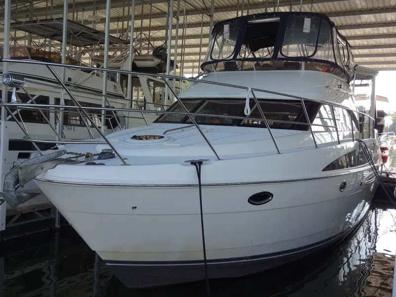 Slide: The Image of Meridian 459 Motoryacht 2005 - 9