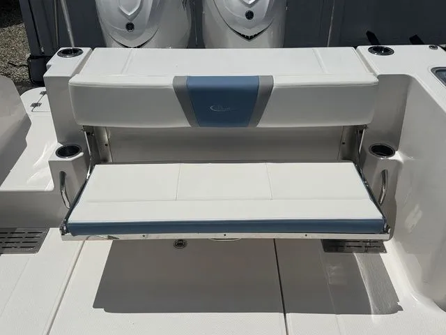 Slide: The Image of Robalo R300 Center Console 2026 - 12