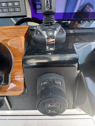 Slide: The Image of Robalo R300 Center Console 2026 - 21