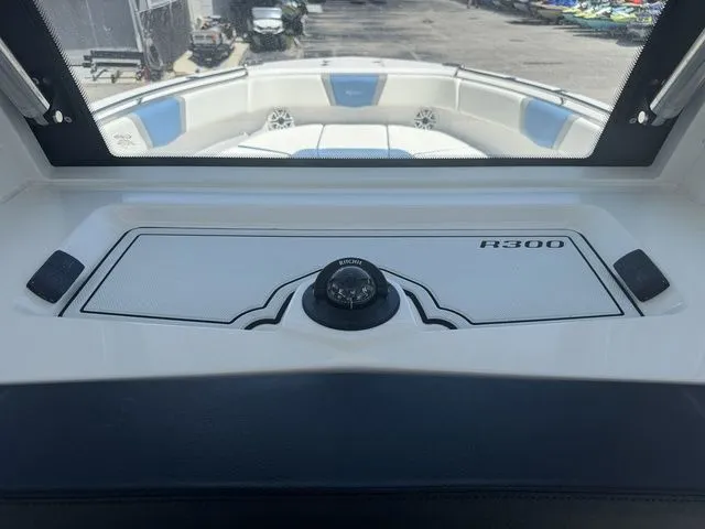 Slide: The Image of Robalo R300 Center Console 2026 - 24