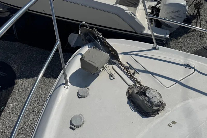 Slide: The Image of Bow of 1999 Sea Ray Sundancer 400 with anchor and chain on deck. - 8