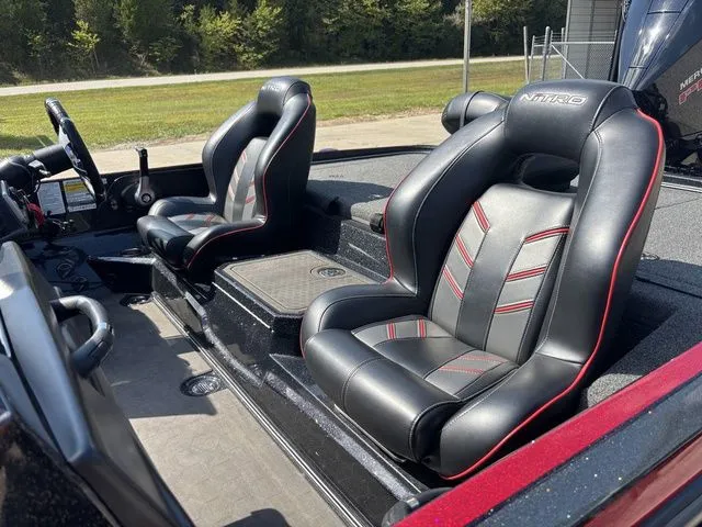 Slide: The Image of Nitro Z21 XL 2022 - 19