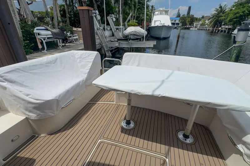 Slide: The Image of Covers for exterior seating and table - 13