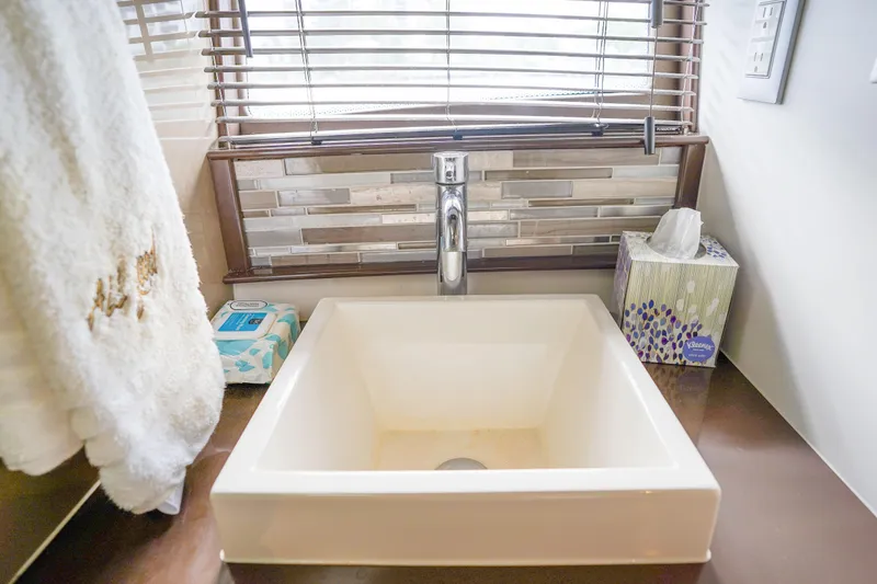 Slide: The Image of Guest bathroom - 27