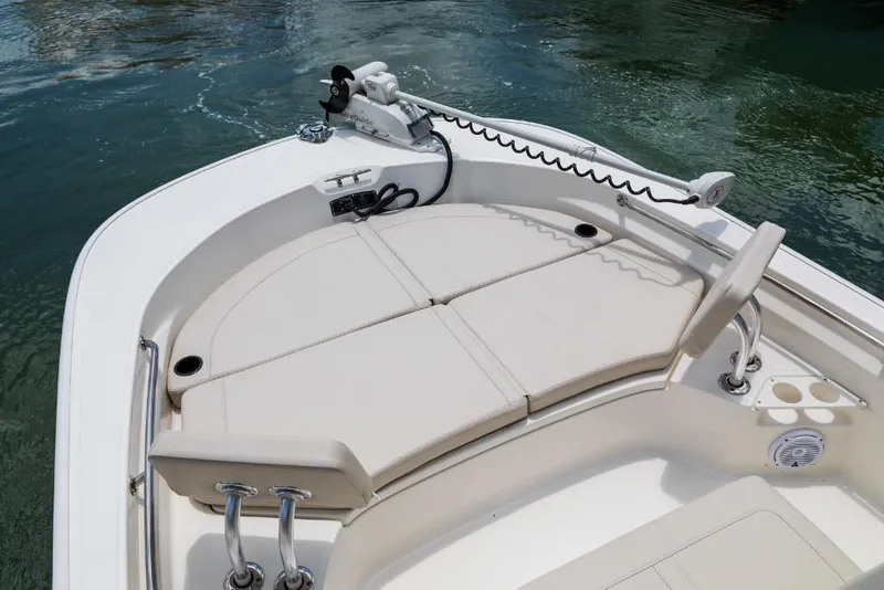 Slide: The Image of Boston Whaler 210 Montauk 2027 - 28
