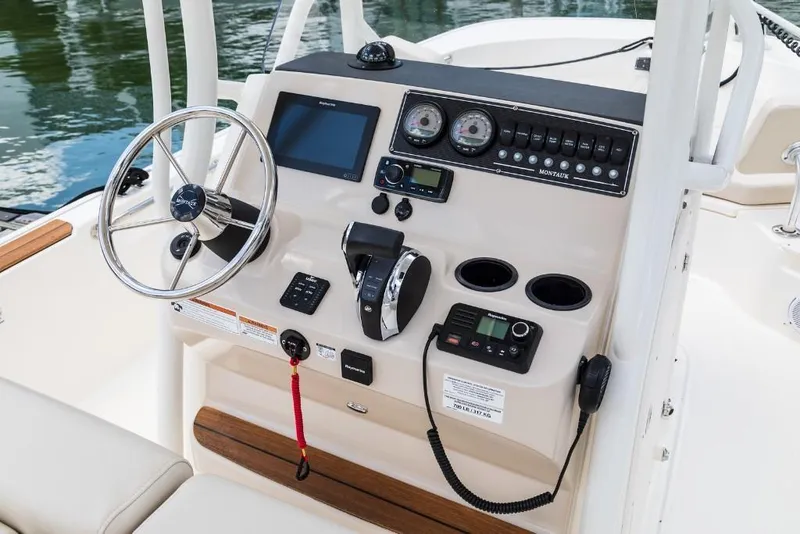Slide: The Image of Boston Whaler 210 Montauk 2027 - 23
