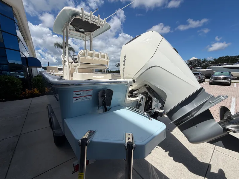 Slide: The Image of Boston Whaler 210 Montauk 2027 - 5