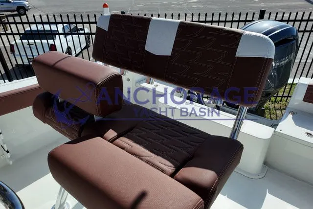 Slide: The Image of Parker Marine 210 Costal Elite 2026 - 11
