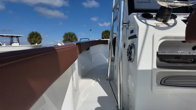 Slide: The Image of Parker Marine 210 Costal Elite 2026 - 13