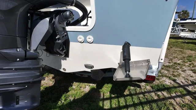 Slide: The Image of Parker Marine 210 Costal Elite 2026 - 19